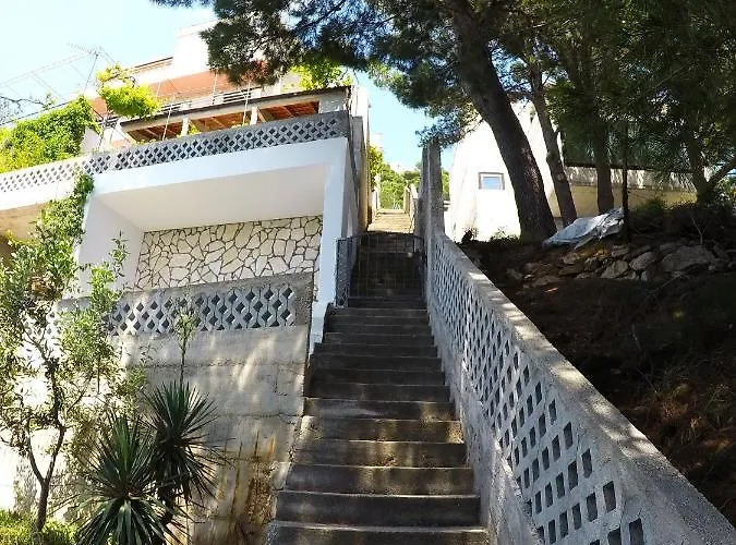 Liana - Vala Apartament
