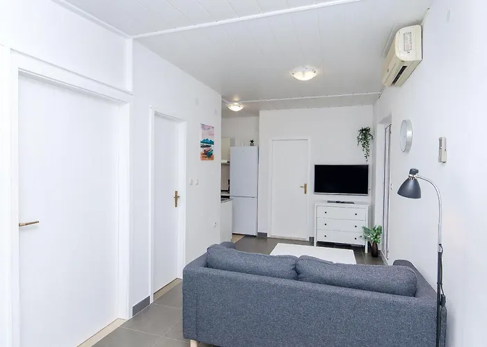 Apartament Liana - Vala *